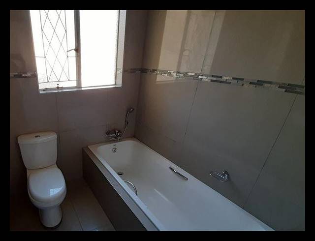 3 BEDROOM TOWNHOUSE FOR SALE IN GLEN MARAIS